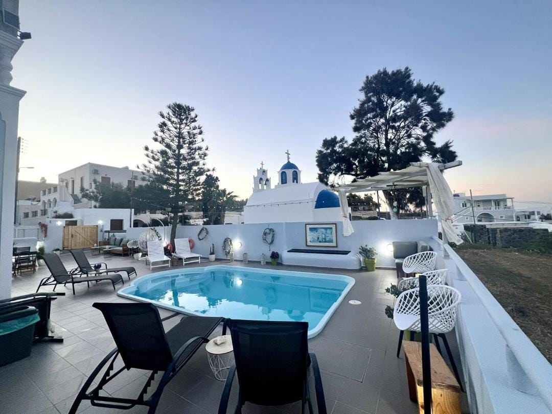 Villa Anto - Φηρά, Σαντορίνη ✦ -15% ✦ 3 Ημέρες (2 Διανυκτερεύσεις)