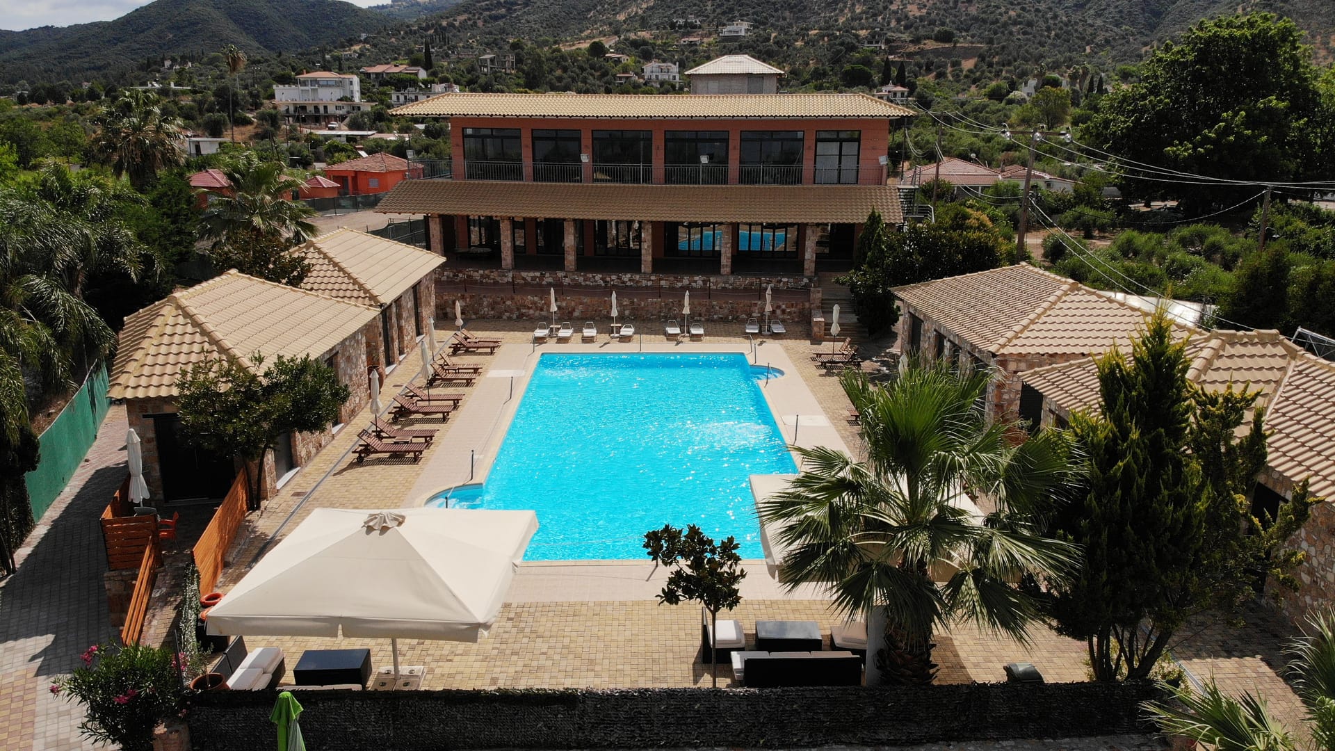 Almyra Holiday Village - Αιδηψός ✦ 2 Ημέρες (1 Διανυκτέρευση)