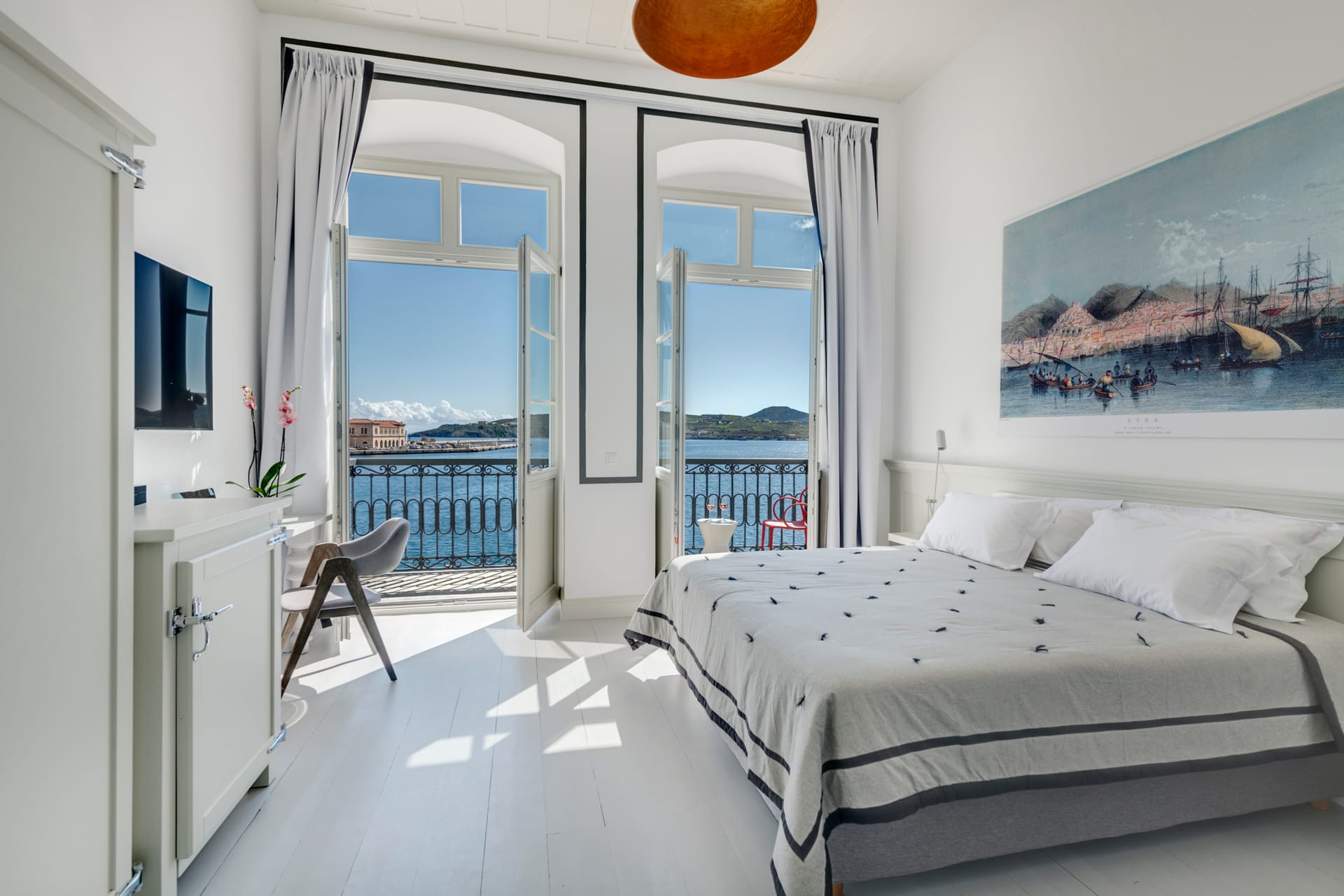 Skylight Suites - Ερμούπολη, Σύρος ✦ 3 Ημέρες (2 Διανυκτερεύσεις)