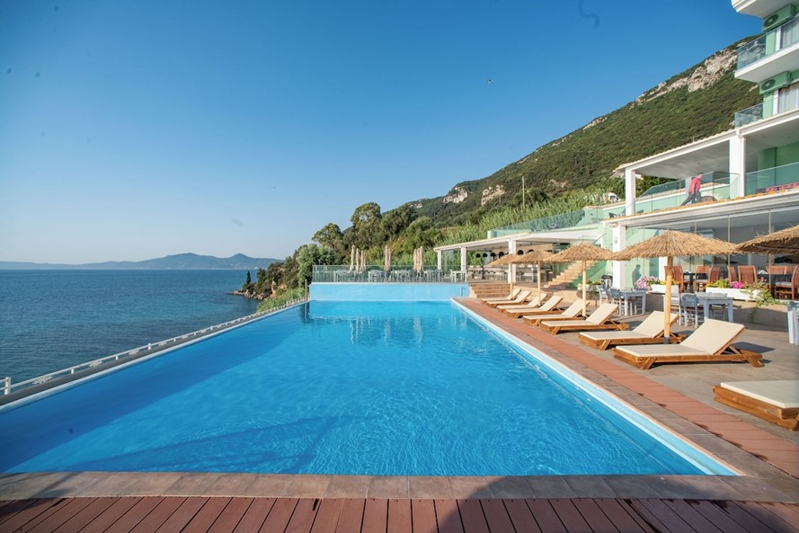 4* Alyssium - Μπενίτσες, Κέρκυρα ✦ 4 Ημέρες (3 Διανυκτερεύσεις)