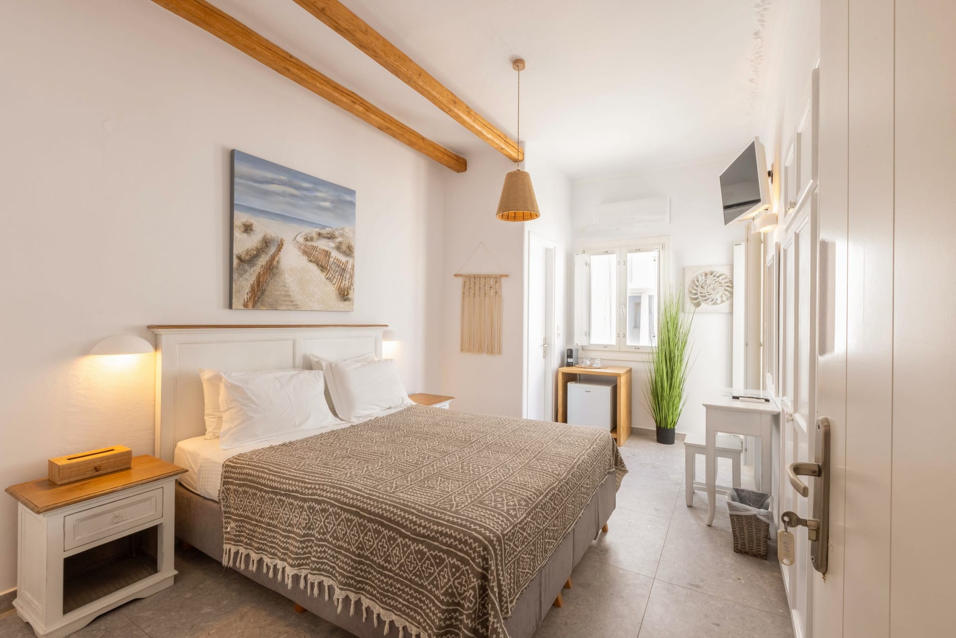 Parosquare Central Suites - Παροικιά, Πάρος ✦ 2 Ημέρες