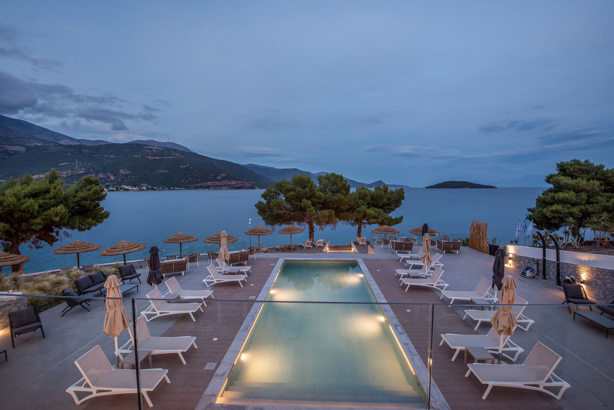 Trizonia Bay Hotel - Τριζόνια, Φωκίδα ✦ 2 Ημέρες (1