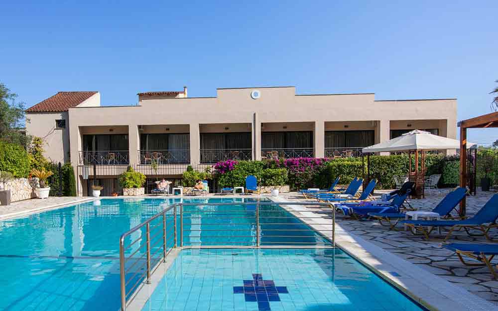 Ipsos Holidays - Άγιος Μάρκος, Κέρκυρα ✦ -20% ✦ 2 Ημέρες