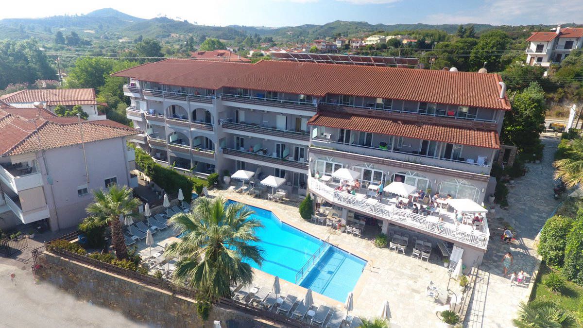 4* Hotel Tropical - Χανιώτη, Χαλκιδική ✦ 2 Ημέρες (1