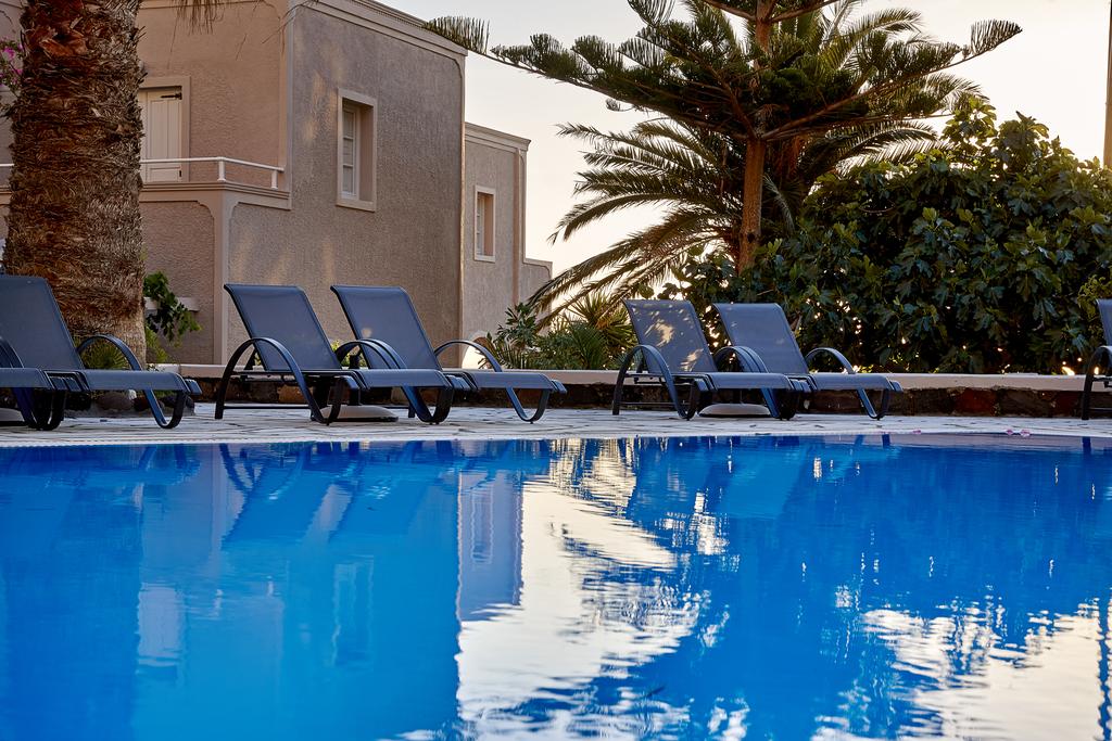 Terra Blue Santorini - Καμάρι, Σαντορίνη ✦ 2 Ημέρες