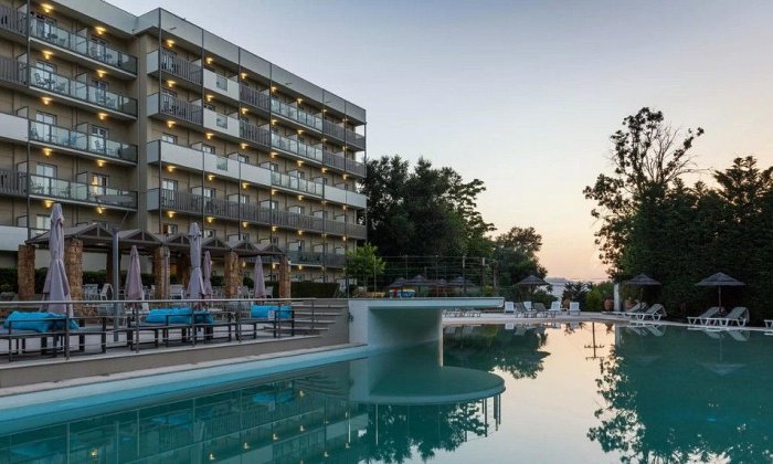 4* Ariti Grand Hotel | Κέρκυρα